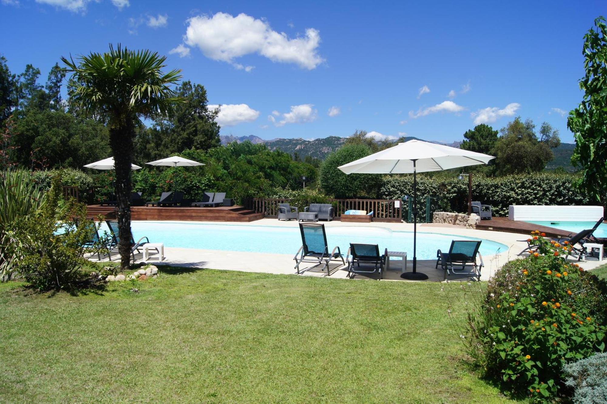 Residence Les Jardins De Sainte-Lucie "Piscine Chauffee" Luaran gambar